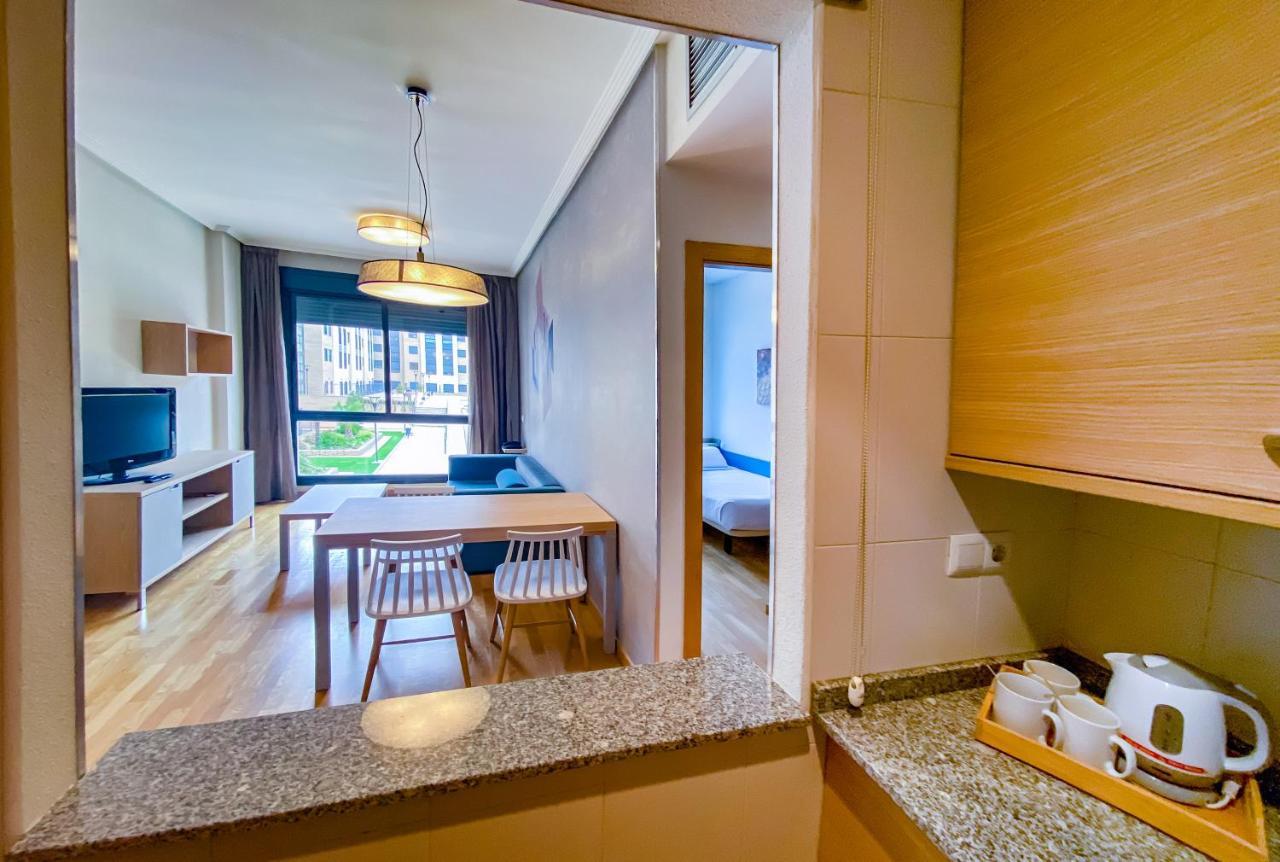 Compostela Suites Madrid Exterior photo
