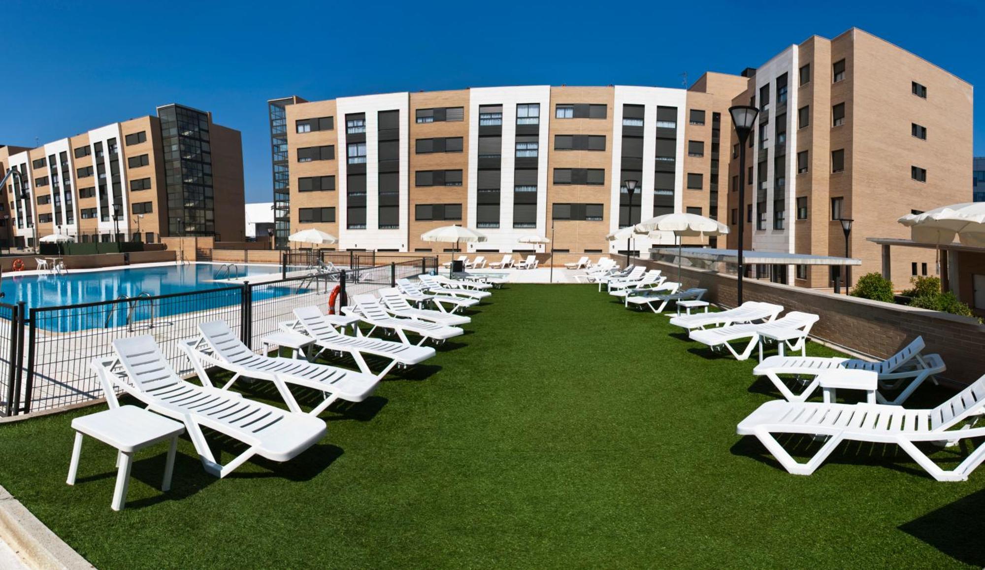 Compostela Suites Madrid Exterior photo