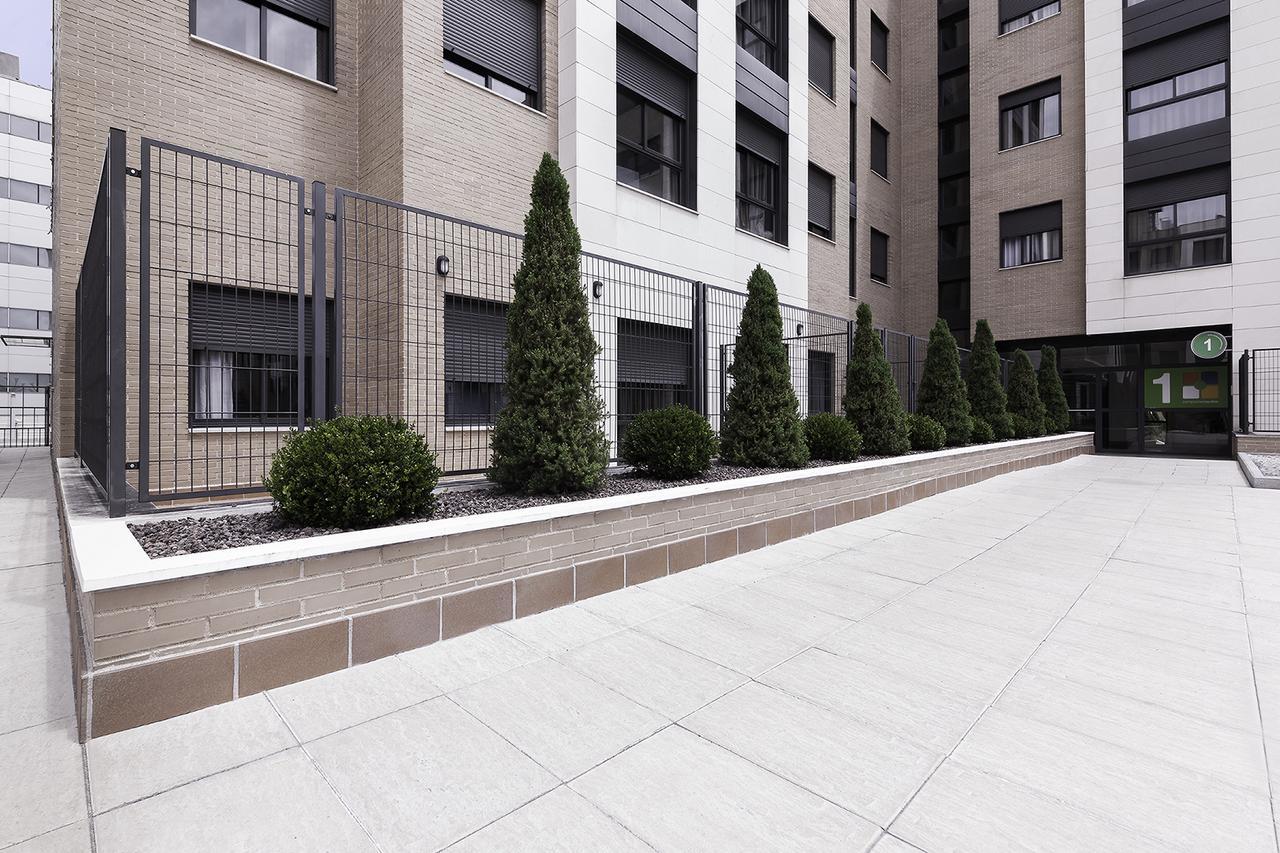 Compostela Suites Madrid Exterior photo