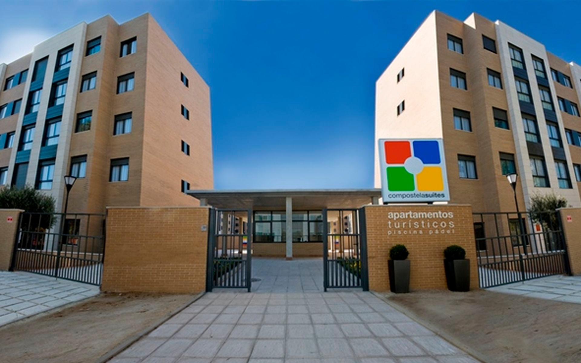 Compostela Suites Madrid Exterior photo